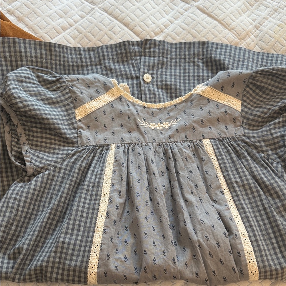 Little Cotton Clothes Organic

Purchased in the Cotswolds, UK